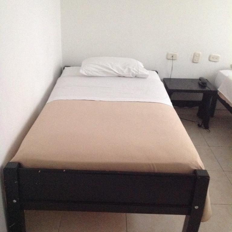 Hotel Calamo Plaza 皮塔利托 客房 照片